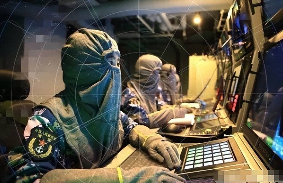 战士为何全戴神秘面罩?危急关头可救命j9九游会网址是什么对台演习中我海军(图12) 战士为何全戴神秘面罩?危急关头可救命j9九游会网址是什么对台演习中我海军(图12)